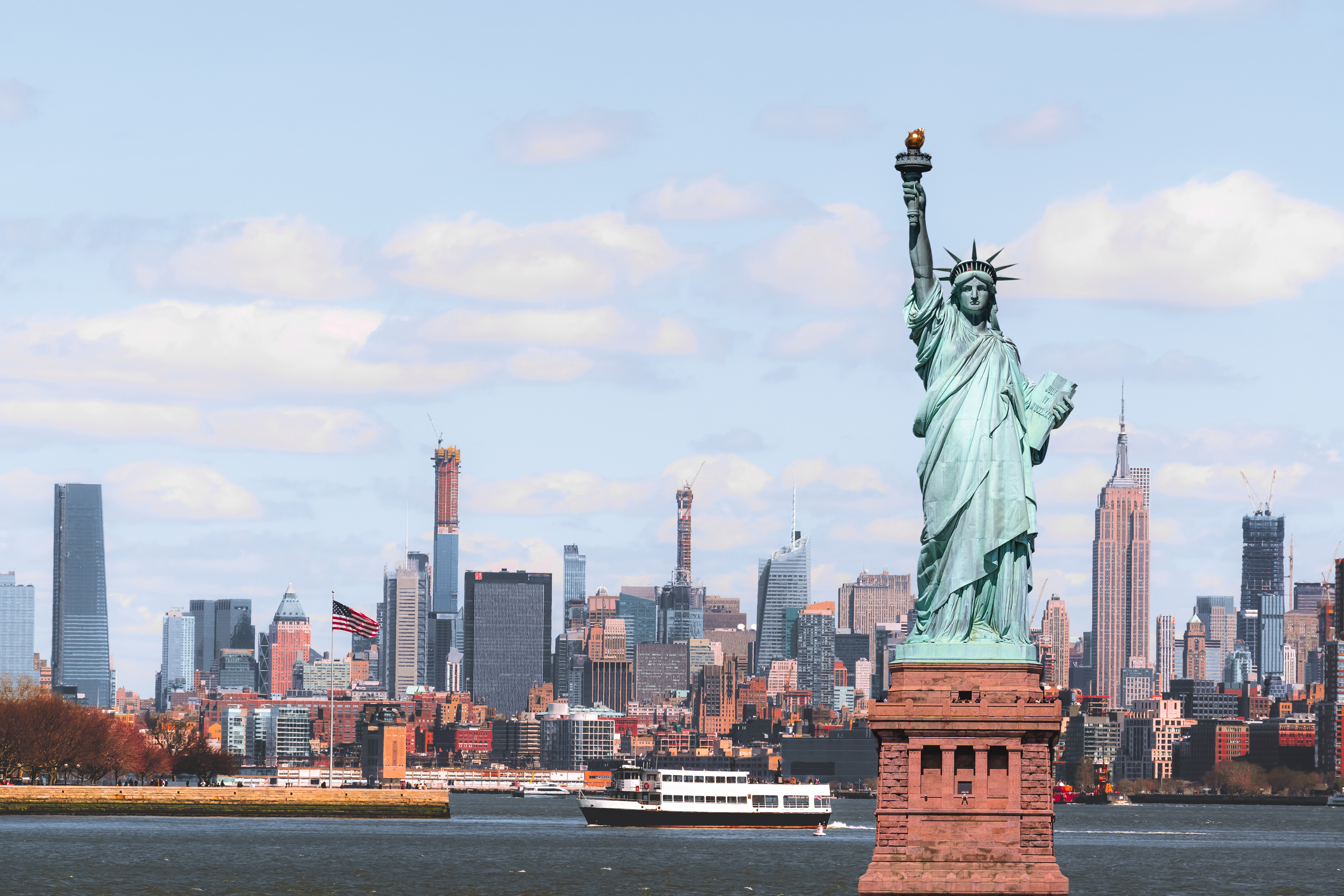 http://mail.academic.edu.np/images/photos/study in USA